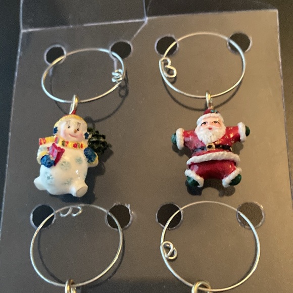 Christmas 🎅 Wine Glass Charms - Picture 2 of 3